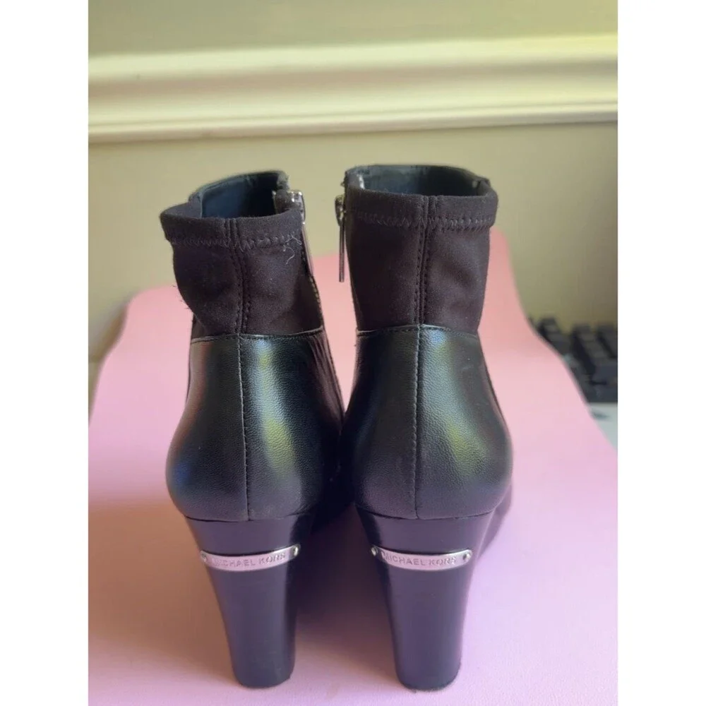 MICHAEL Michael Kors Black Leather Ankle Booties with Side Zip